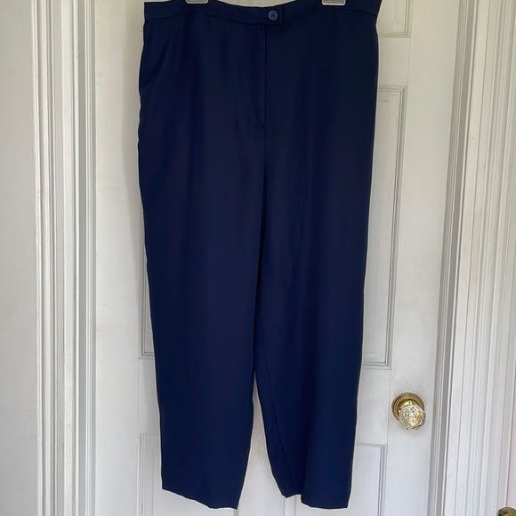 Uniform by Jean Paul Richard, 14 Petite, navy blue trousers - Picture 1 of 6